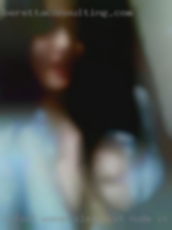 6 foot woman clean cut nude in shape..
