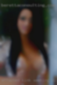 Attached kink seeking discrete partner.