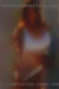 I like tattoo's woman nude and harley's in Charles Town WV.