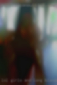 Lol girls and long blonde hair.