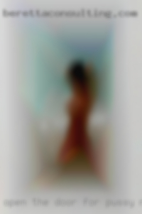 Open the door for pussy me again.