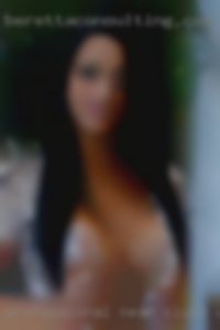 Professional near clubs woman with similar values in Lufkin.